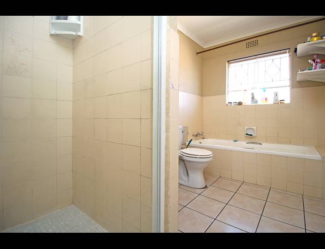 2 BEDROOM TOWNHOUSE FOR SALE IN FERNDALE